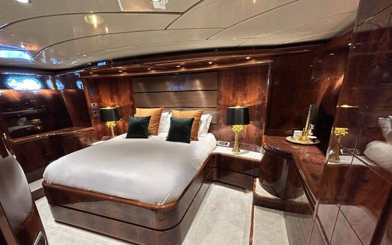 LUXURY YACHT