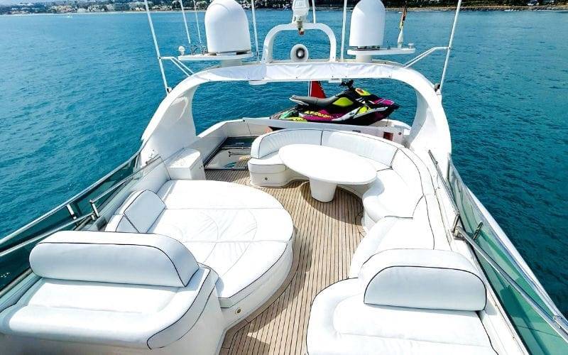 LUXURY YACHT