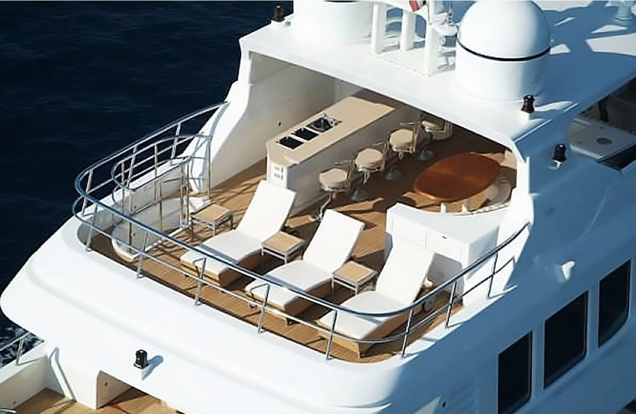 3 DECKS solarium JADE YACHT 90 MARBELLA