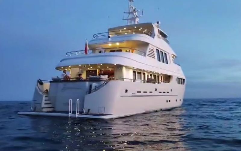 JADE YACHT 90 MARBELLA JADE YACHT 90 MARBELLA