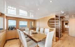 JADE YACHT 90 4