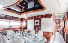 EXCLUSIVE YACHT RENTAL